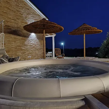 アパート Frutti Antichi - Melograno ファーノ